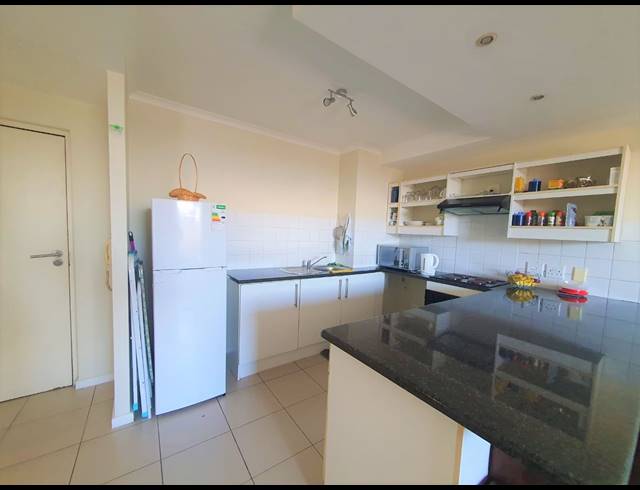 1 BEDROOM APARTMENT TO LET IN GOODWOOD CENTRAL
